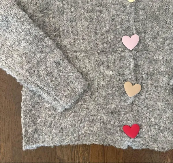 NWT Compañía Fantástica Ban.do Heart Button Boucle Cardigan in Grey Size Small - Image 4