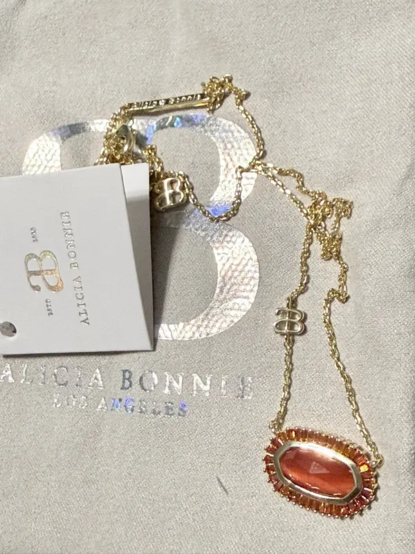 Kendra Scott Ellie Baguette Stud Earring & Matching AB Fiery Coral Necklace - Image 6