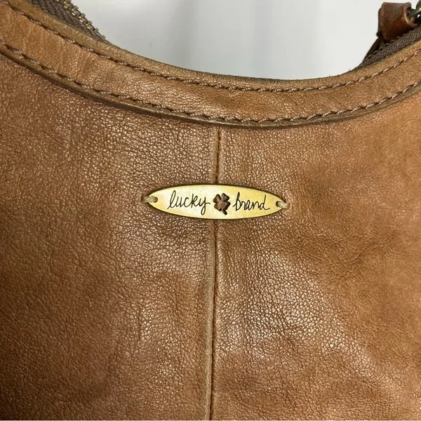 Vintage lucky brand woven leather crossbody bag small/med size‎ - Image 5