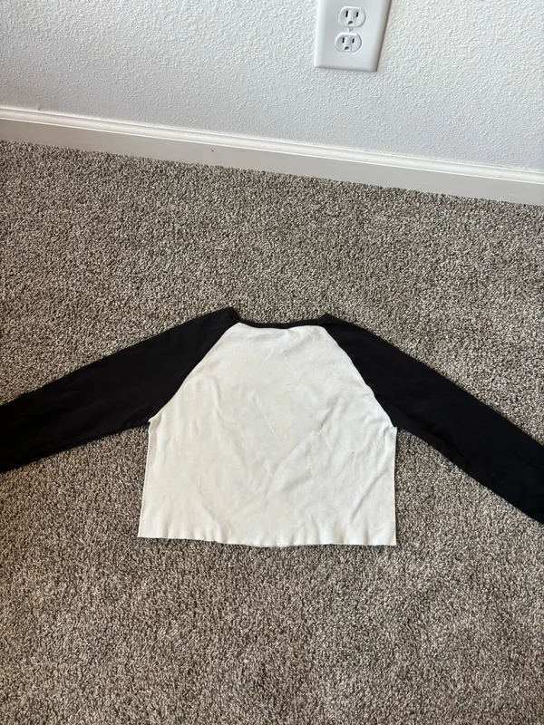 Brandy Melville Top - Image 4