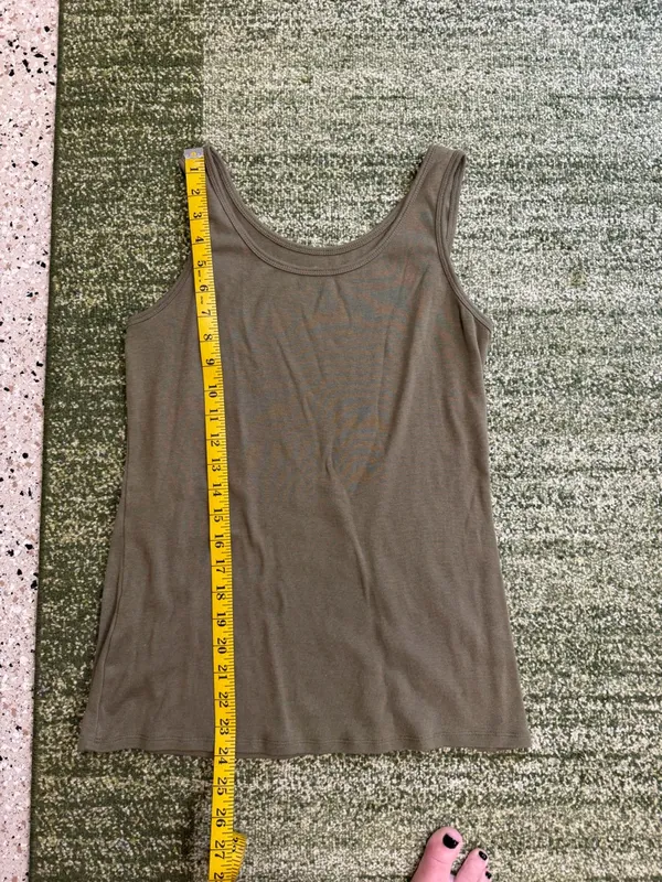 Olive green tank - Image 3