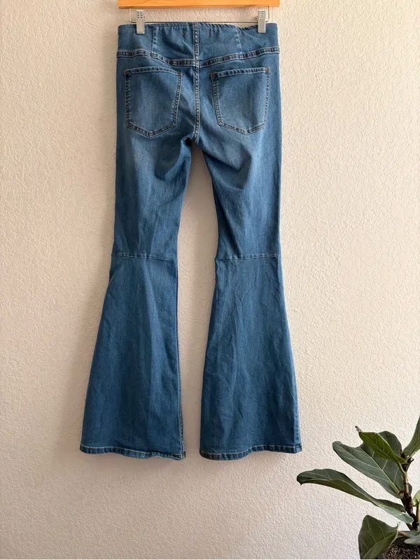 Free People Penny Pull-On Flare Bell Bottom Jeans US Size 26 - Image 3