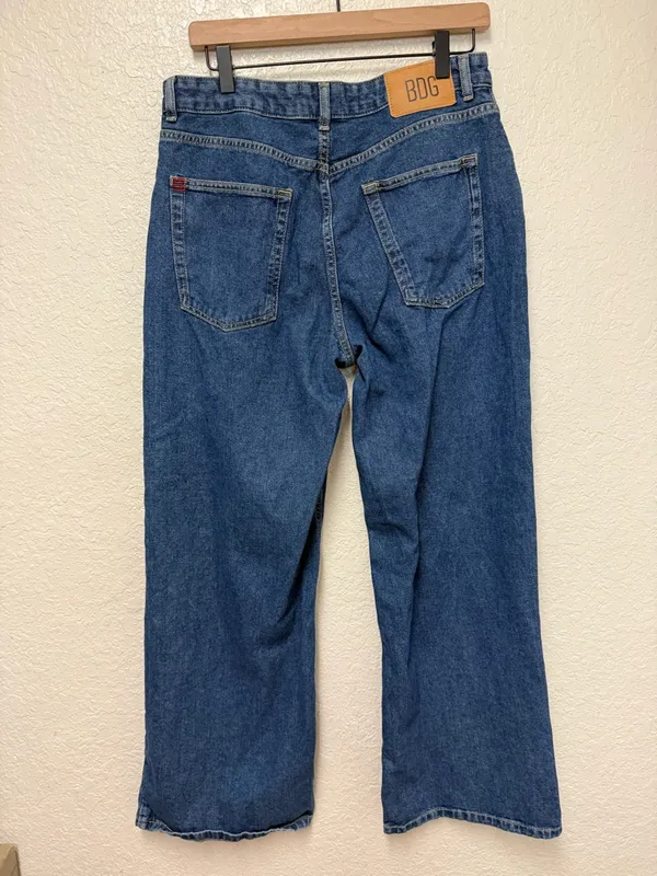BDG Kayla Low Rise Wide Leg Denim Jeans Size 30 - Image 9