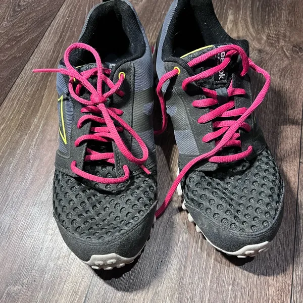 Reebox (Size 6 1/2) - Image 4