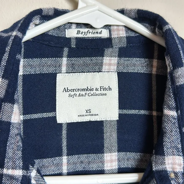Abercrombie & Fitch‎ Soft AF Boyfriend Fit Flannel - Image 5