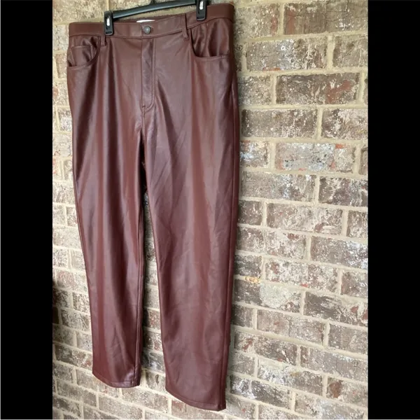$99 Abercrombie & Fitch Brown Vegan Leather 90’s Straight Ultra High Rise Pants - Image 9