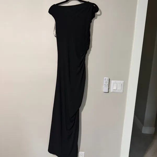 Mango asymmetric sleeveless maxi dress with statement shoulder black size M us 6 - Image 8