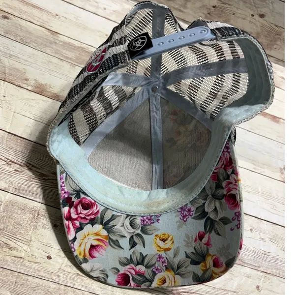 Ariat Floral Print Mesh Trucker Hat One-Size Adjustable Snapback Shabby Chic - Image 5