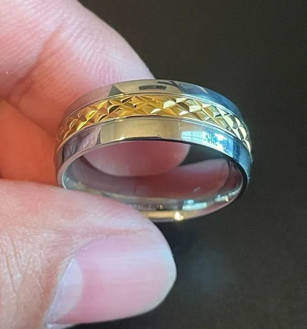 8mm gold center silver men ring - Image 5