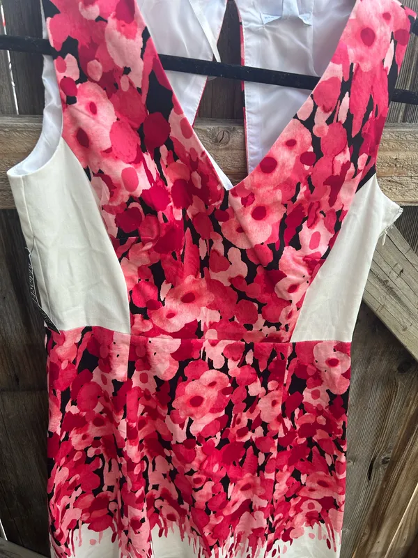 New York & Company Red/Pink Stretch Sleeveless Midi Dress Size 5 summer fun - Image 11