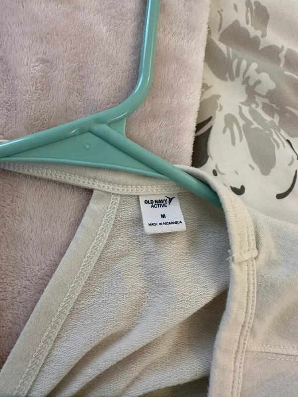 Old Navy Long Sleeve Activewear Top - Image 2