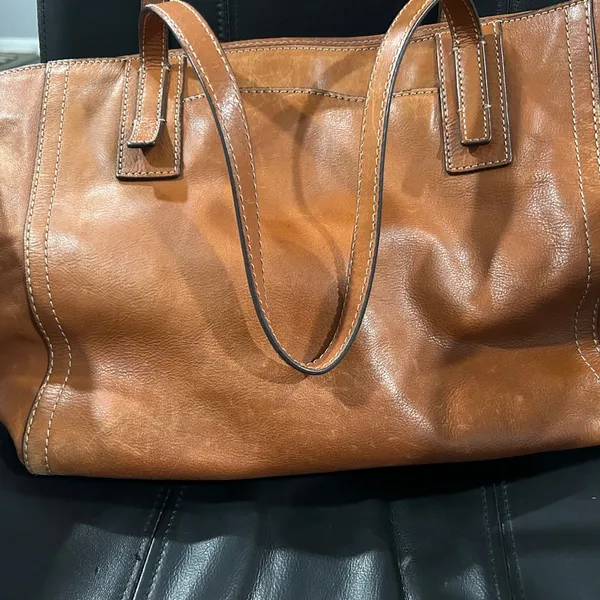 Fossil Women's Brown Leather Tote - Image 5