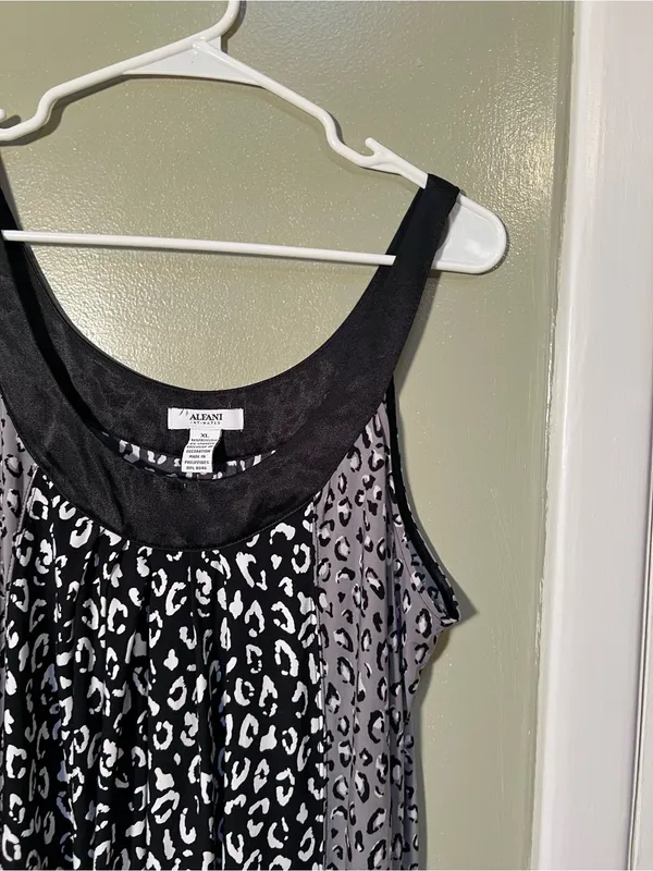 Alfani Intimates Women’s Size XL Sleeveless Nightgown Dress Gray Black Animal - Image 4
