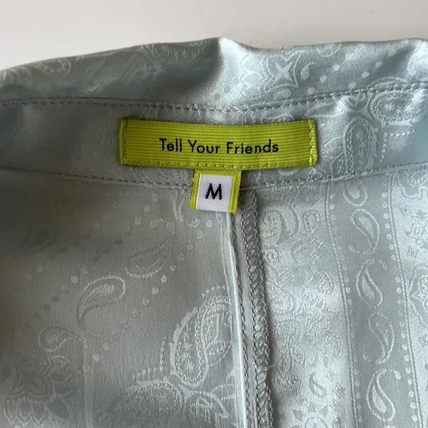 Revolve - Tell Your Friends Long Sleeve Shirt in Yvette Print 100% Silk Size M - Image 4