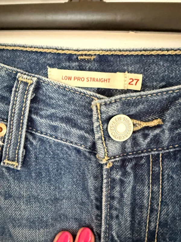 Levi’s Low Pro Jeans - Image 3