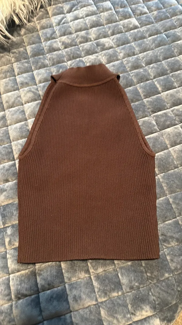 Aritzia Babaton Sculpt Knit Tank - Image 2