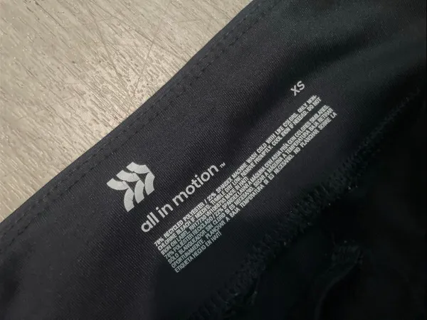 all in motion Black Cropped Leggings with Logo - Image 2