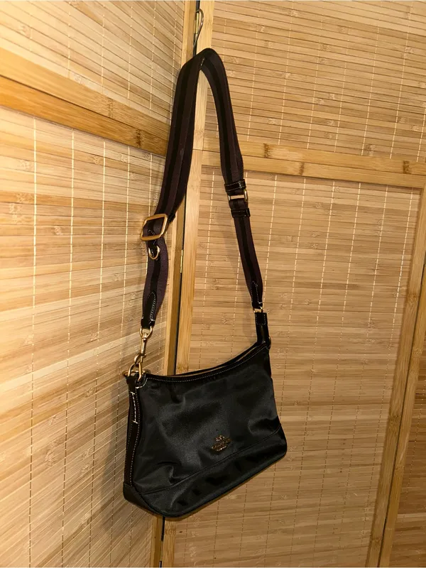 Coach Black Nylon Shoulder Bag CA205 crossbody purse adjustable strap - Image 2