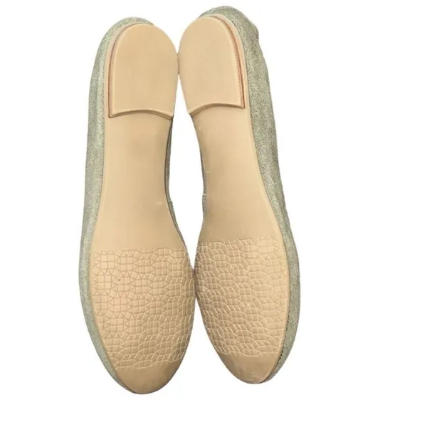 Violet & Red Ballet Flat Green Suede Leather
Shoes(Size 8.5M) - Image 6
