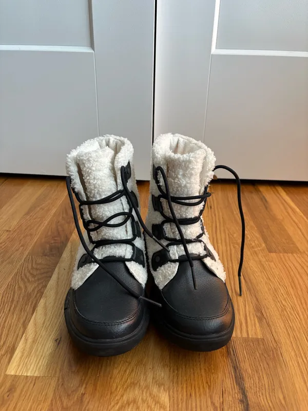 Sorel fleece winter boots - Image 3