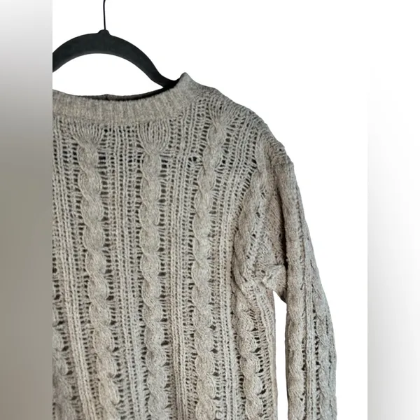 American‎ Eagle Womens XS Oatmeal Cable Knit Sweater Open Knit Cropped Pullover - Image 3