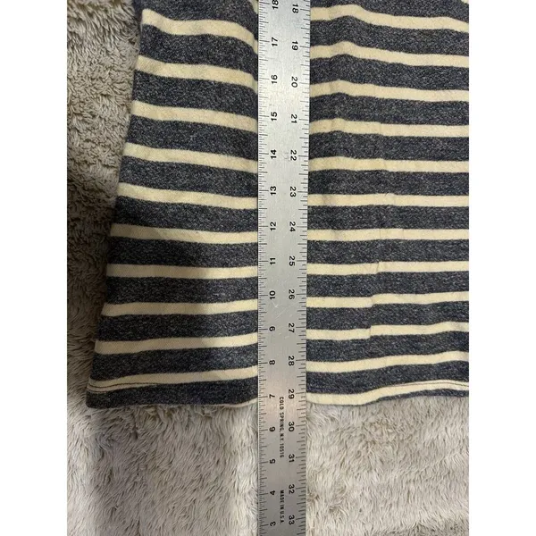 BDG Tunic Top Coverup Blue/Cream Striped Sweatshirt Short Sleeved Size Medium - Image 6