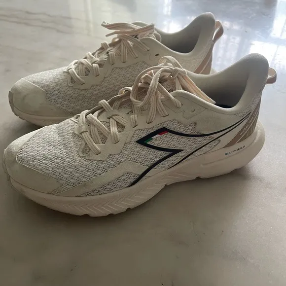 Diadora Athletic Sneakers Tan Size 7.5 - Image 2