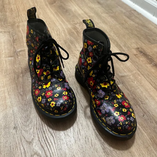 Dr Martens | 1460 Pascal Floral Black Leather Vintage Garden Combat Boots, EU 36 - Image 2