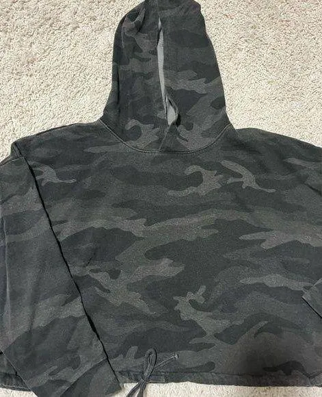 Aeropostale Oversized camo sweatshirt - Image 2