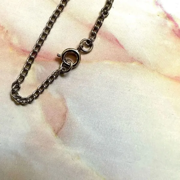 Silver tone circle floral pendant necklace Silver - Image 6