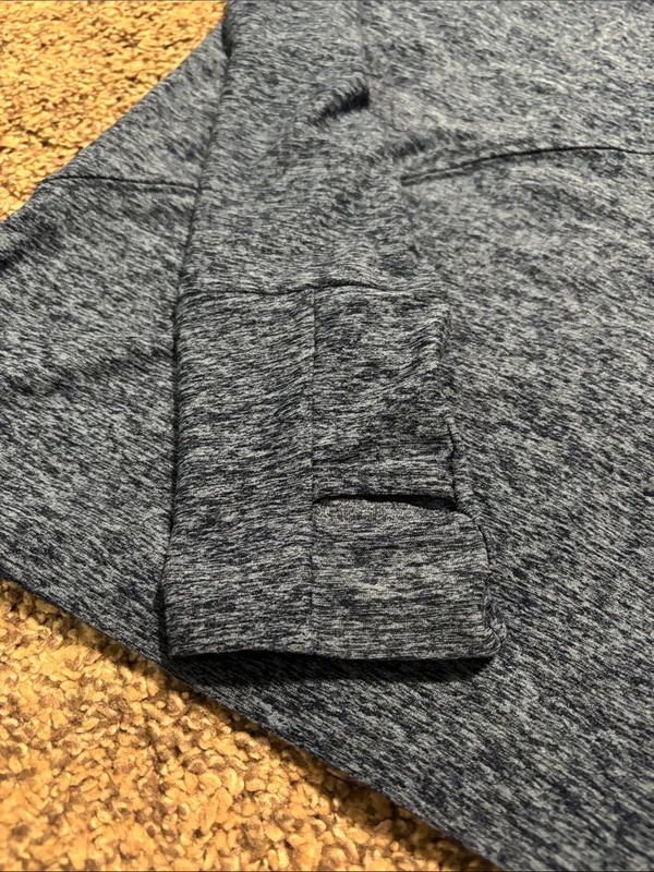 Oiselle Pullover size 8 - Image 3