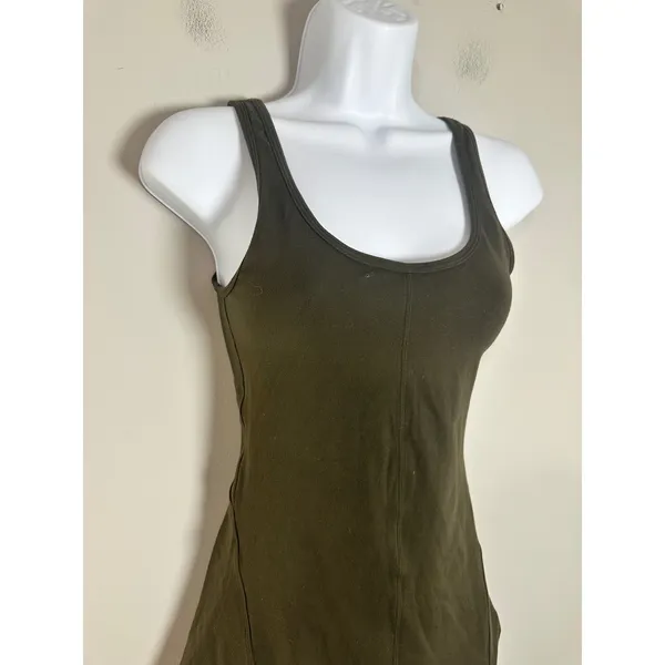 Lululemon Scoop Neck Tank Top Dark Olive Green Size 4 Shelf Bra Activewear - Image 2