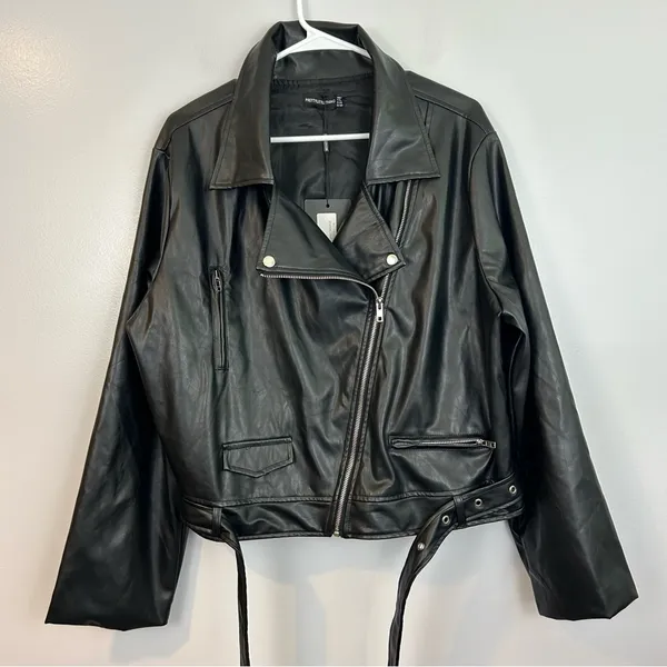 NWT PrettyLittleThing Black Faux Leather PU Biker/Moto Jacket Plus Size XL - Image 5