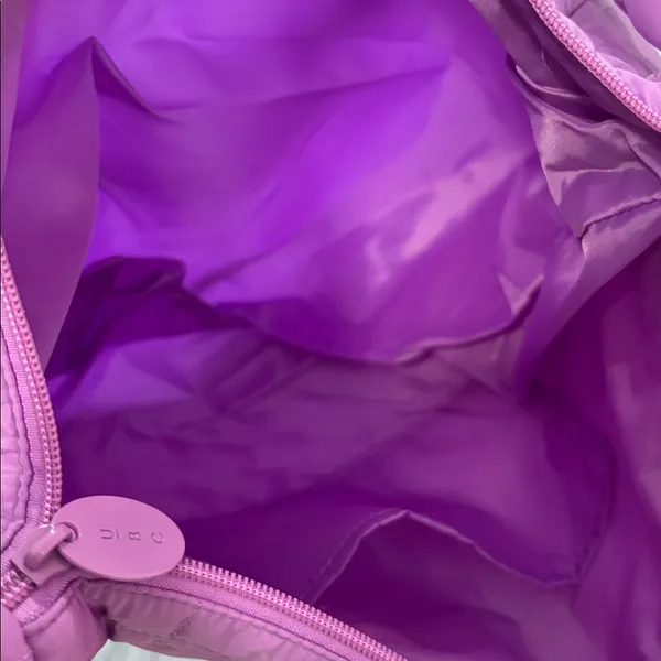 Ulta Puffy Carryall Bag Purple - Image 3