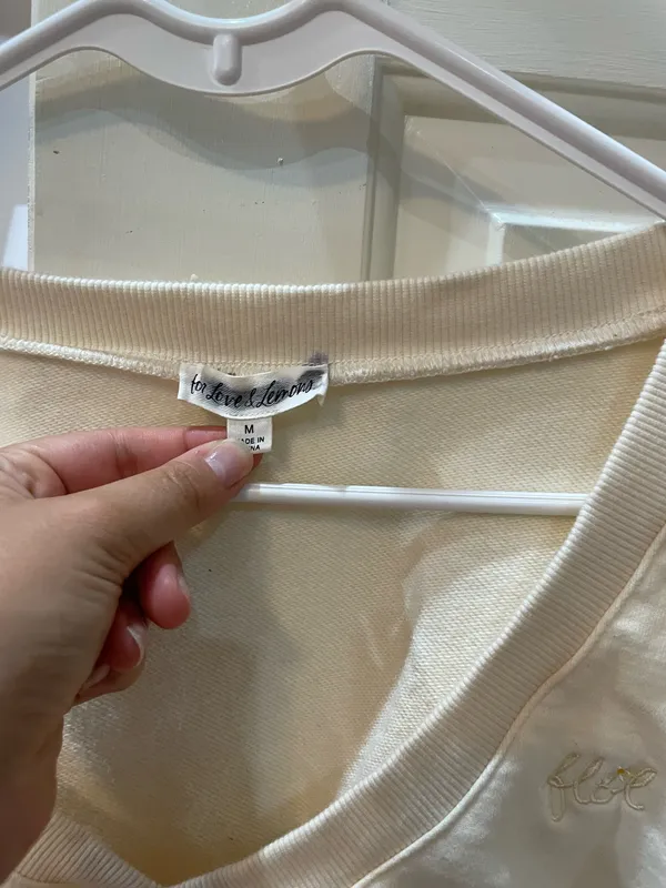 For Love & Lemons Sweatshirt Cropped off shoulder - Image 2