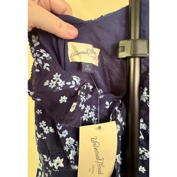 Universal Threads NWT Floral Ruffle Maxi Dress M Navy Blue MSRP $38 - Image 3