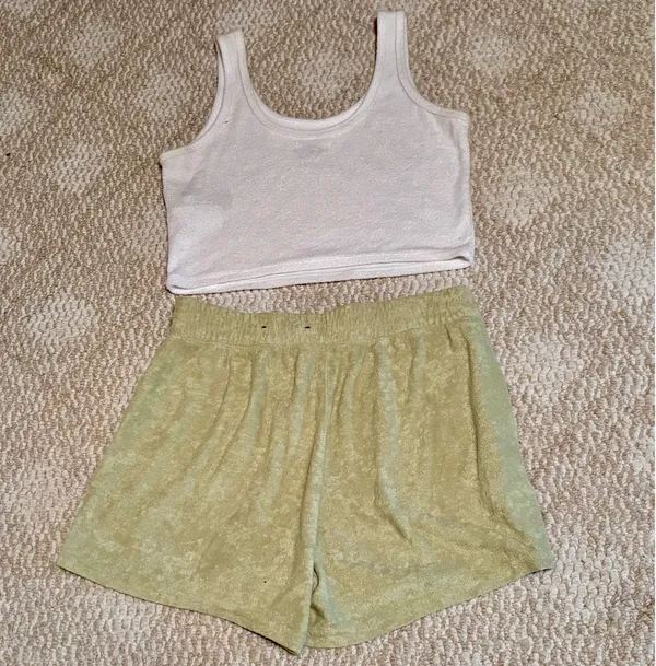 Hollister Terry Outfit Set - Image 4