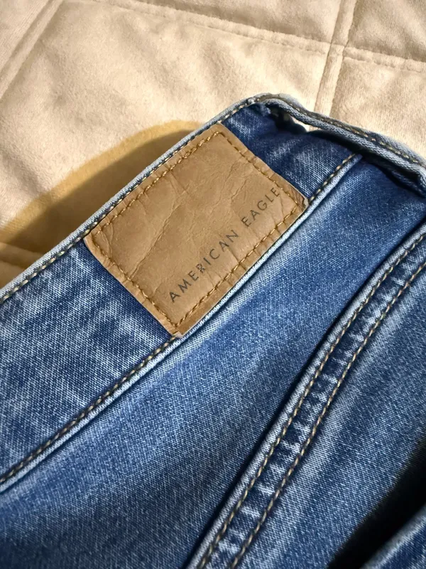 Cozy Next Level Stretch High-Rise American Eagle Jegging - Image 3