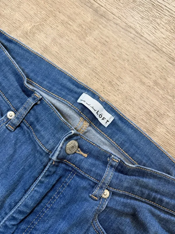 •LOFT• SKINNY JEANS - Image 6