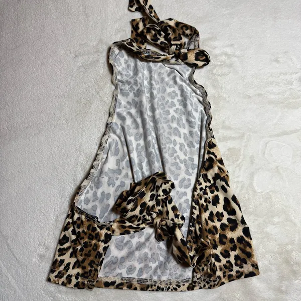 White Fox Boutique Leopard Print halter tide back top SZ:S - Image 2