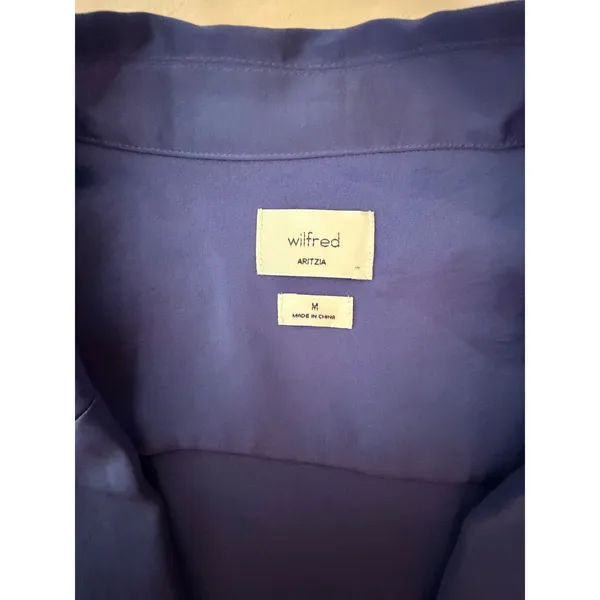 Wilfred Aritzia Beso Satin Shirt Nightshade Blue Short Sleeve Button Down M - Image 5