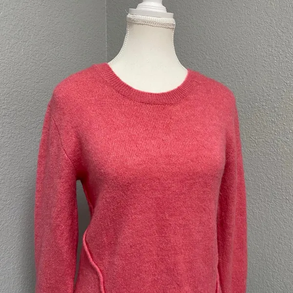 H&M Logg Label Of Graded Goods Sweater Pink Long Sleeve Soft Crewneck Pullover - Image 2