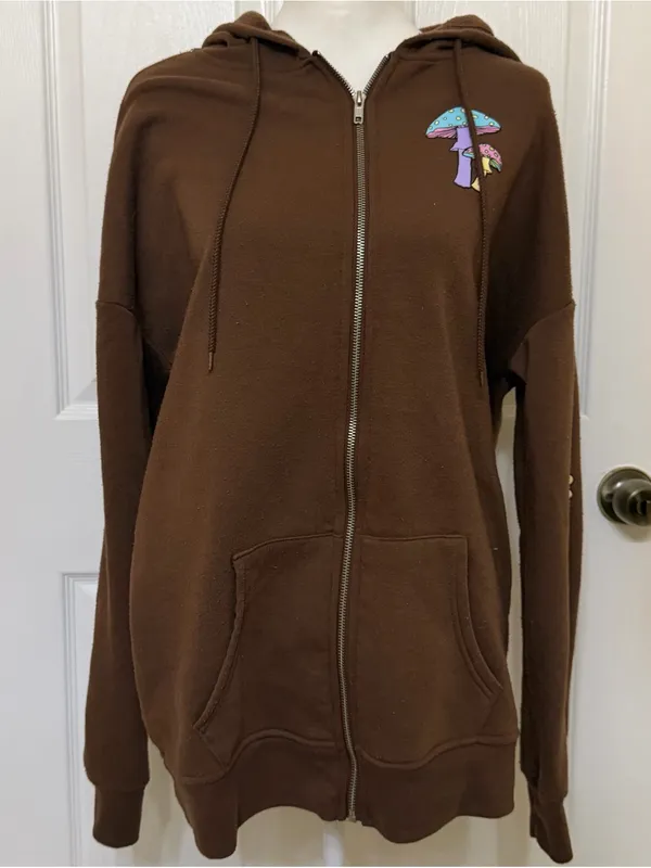 2000s style whimsical brown graphic oversized zip up hoodie w mushroom graphic - Image 4