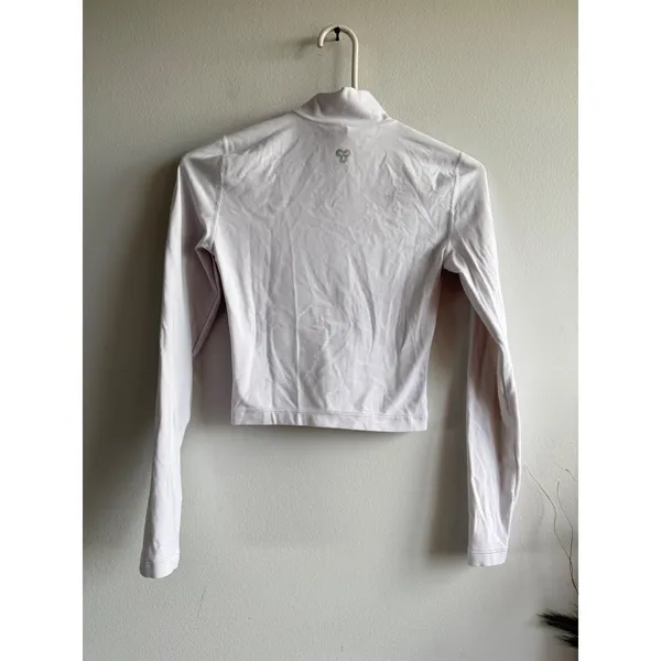 TnaAction Aritzia Women White Cropped Long‎ Sleeve Full Zip Athletic Jacket S - Image 3