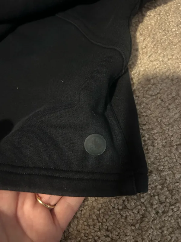 Lululemon Black Cropped Hoodie with Subtle maple leaf Center Logo - Image 10