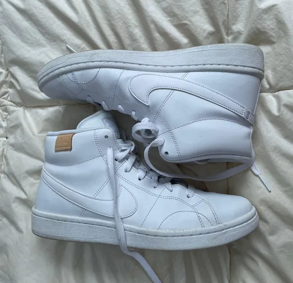 Court Royale Sneakers - Image 2