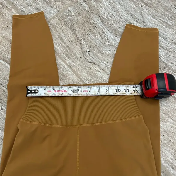 Vuori Leggings - Image 6