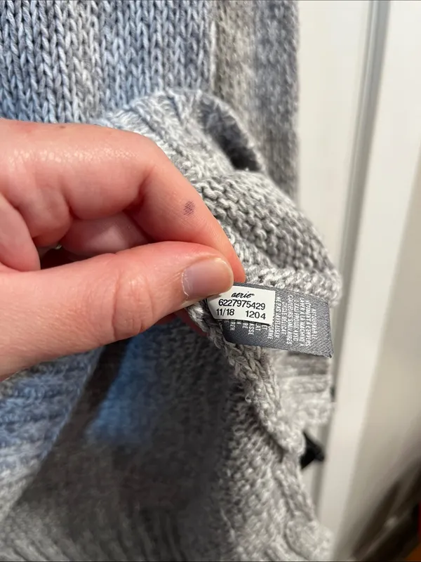 Aerie Sweater in Grey Size Small - Image 5
