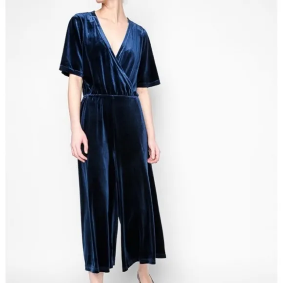 The Fifth Label Crystal Vision‎ Navy Velvet Jumpsuit Women's Size Small - Image 2