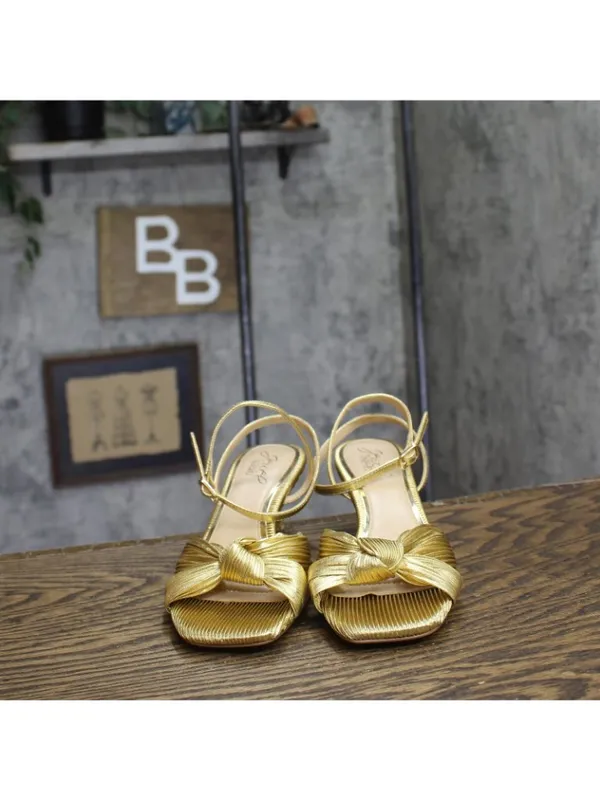 Jewel Badgley Mischka True Kitten Heel Sandals Wrap Strap Gold Yellow 6.5M - Image 3